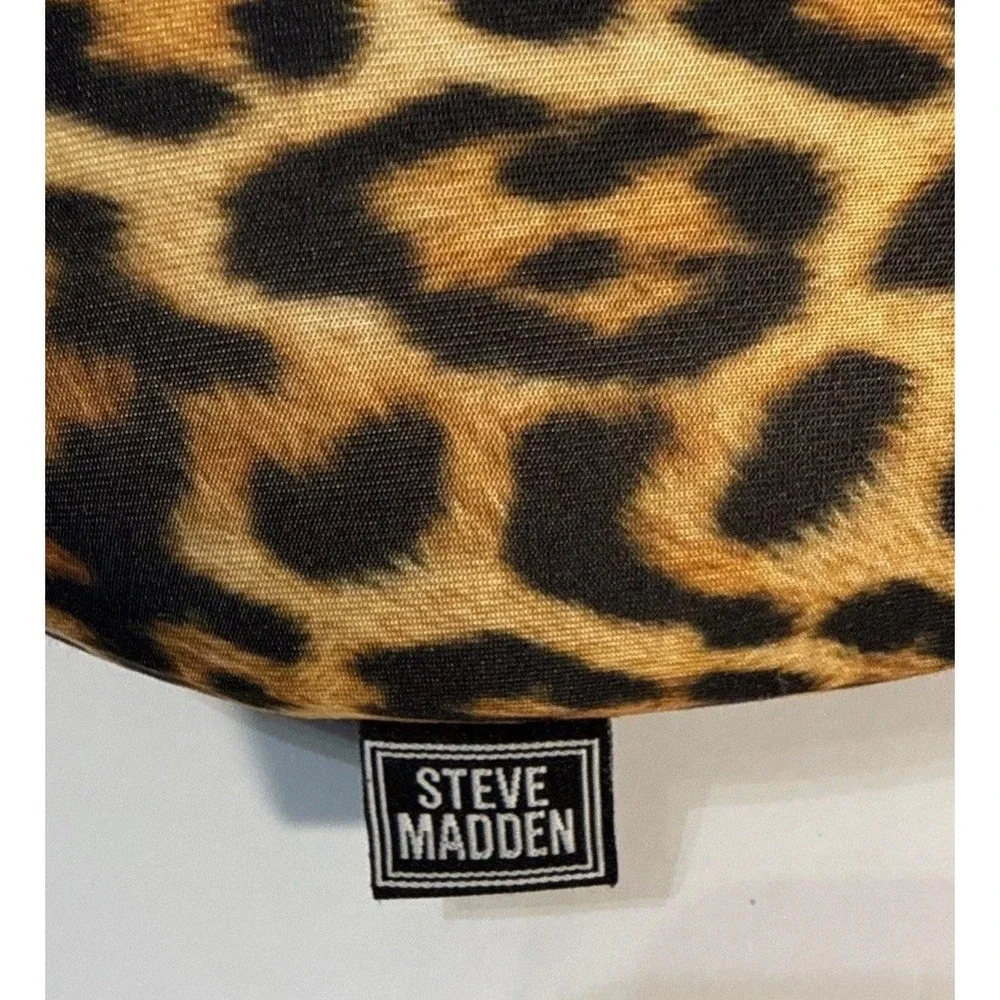Steve Madden Travel Neck Pillow Leopard Cheetah Print Removable Cover
